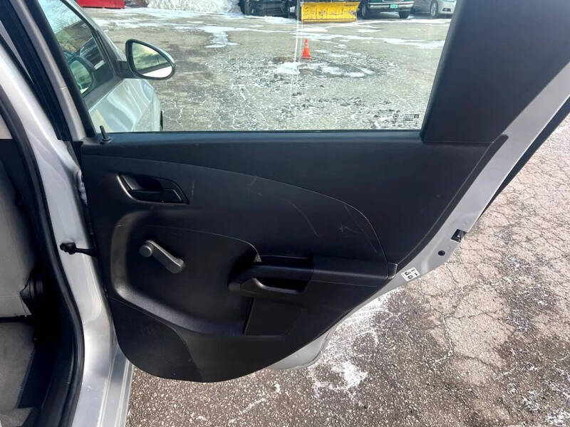 2020 Chevrolet Sonic LT