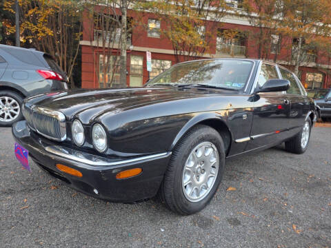 2002 Jaguar XJ-Series XJ8