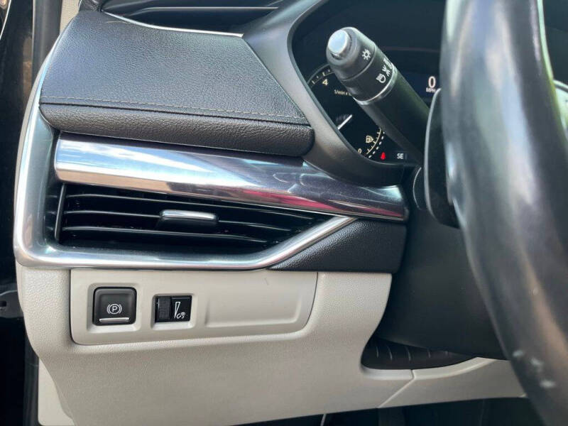 2020 Cadillac XT4 Luxury