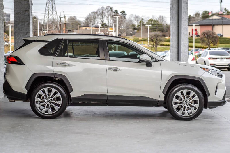 2020 Toyota RAV4 Limited