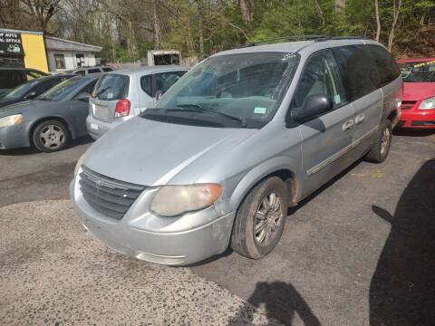 2006 Chrysler Town and Country for sale at Cheap Auto Rental llc in Wallingford CT