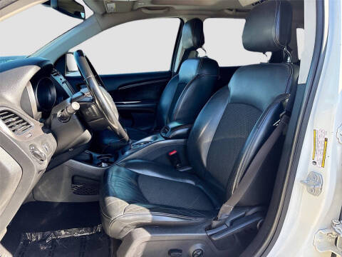 2020 Dodge Journey Crossroad