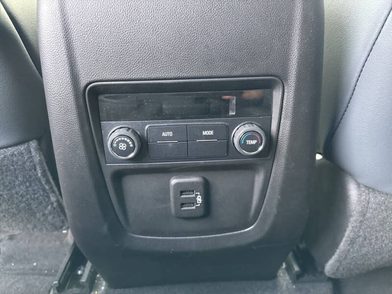 2019 Buick Enclave Essence