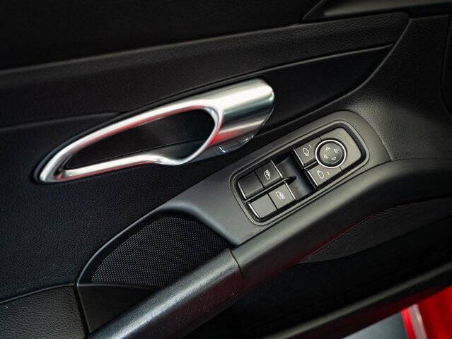 2021 Porsche 718 Boxster