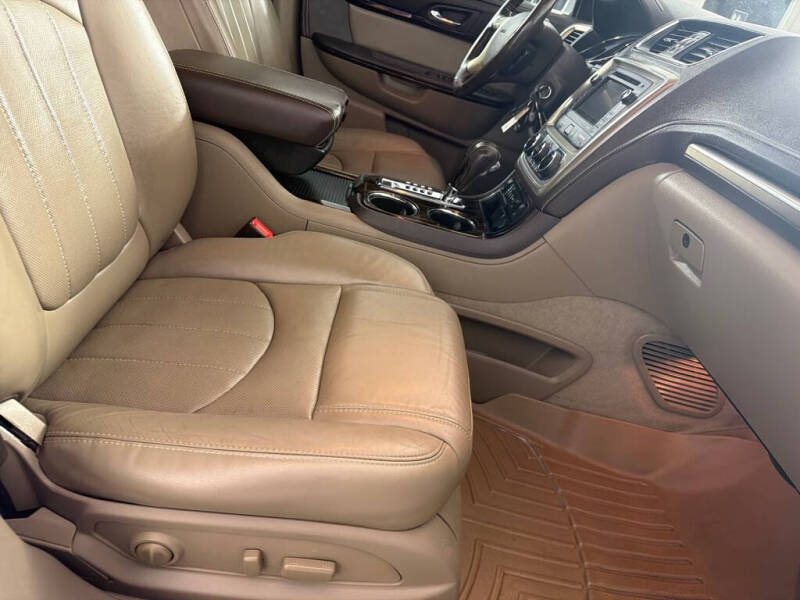 2016 GMC Acadia Denali