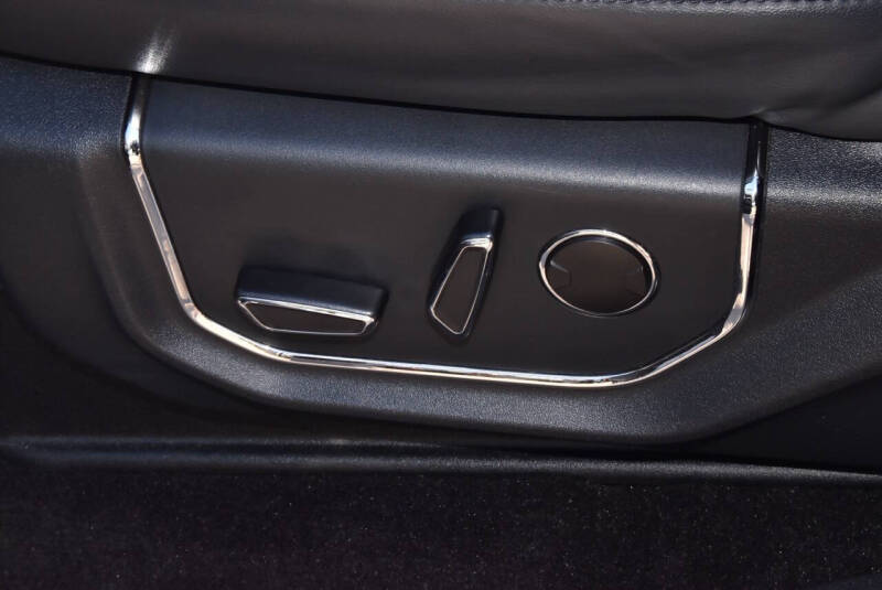 2023 Ford Expedition MAX Platinum