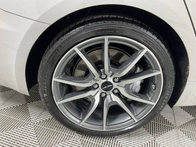 2025 Genesis G70