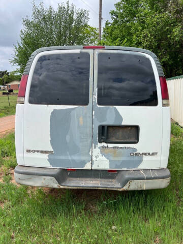 1999 Chevrolet Express G2500