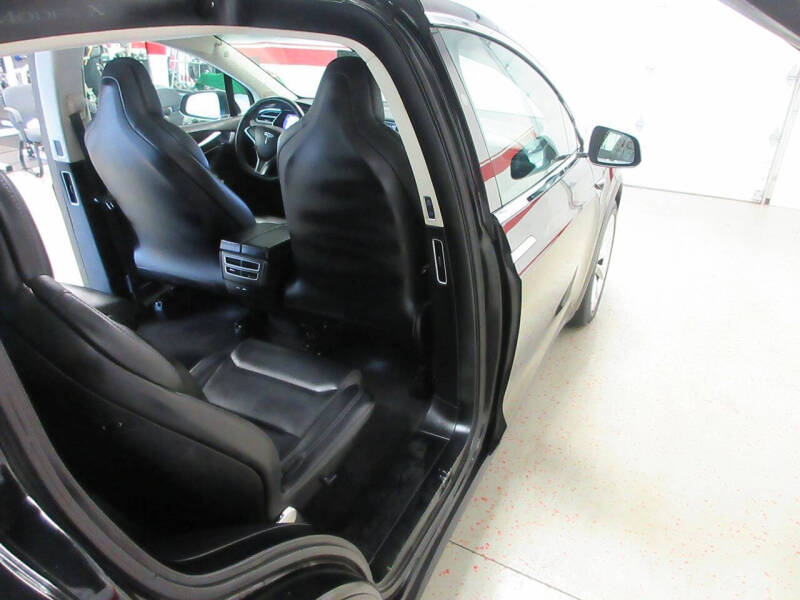 2017 Tesla Model X 75D