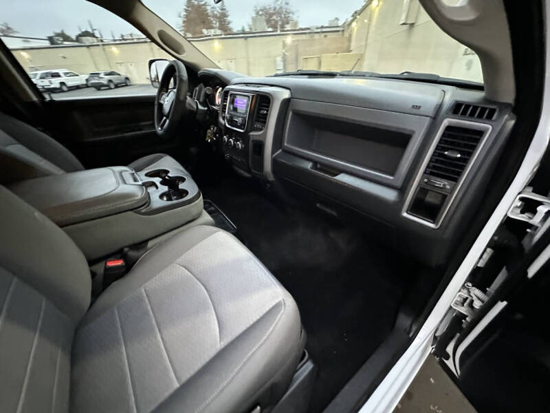 2017 RAM 3500 Tradesman