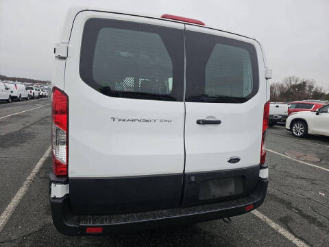 2023 Ford Transit