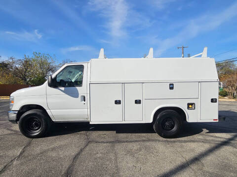 2014 Ford E-Series E-350 SD