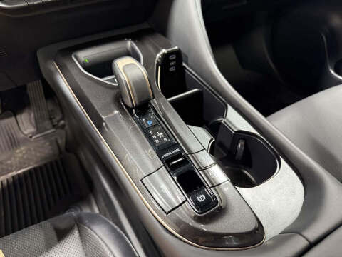 2024 Toyota Crown Limited