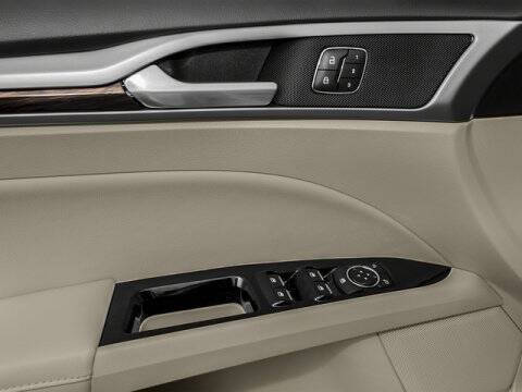 2016 Ford Fusion Hybrid SE