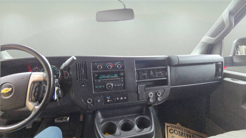 2017 Chevrolet Express LT 3500