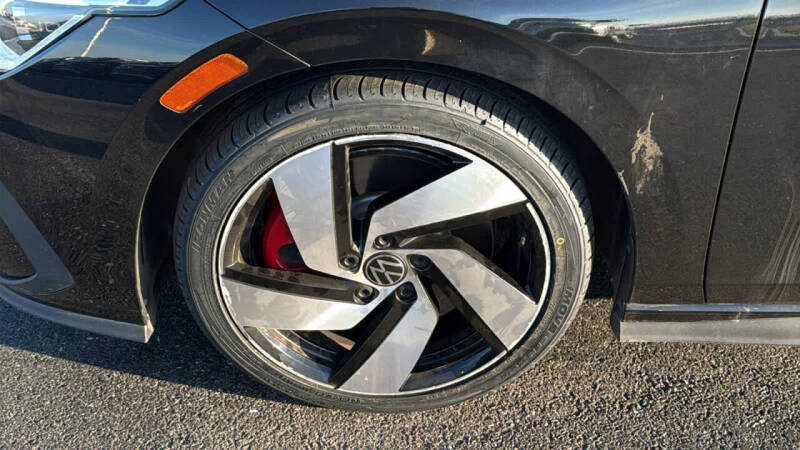 2024 Volkswagen Golf GTI S