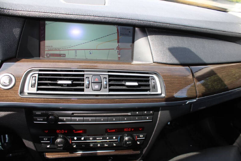 2011 BMW 7 Series 740Li