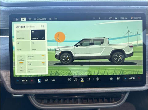 2022 Rivian R1T Adventure