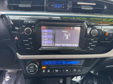 2016 Toyota Corolla LE