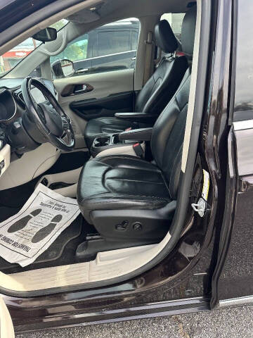 2018 Chrysler Pacifica Touring L