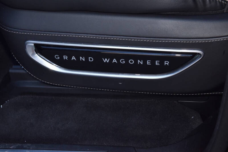 2022 Jeep Grand Wagoneer Series II