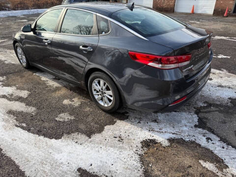 2017 Kia Optima LX