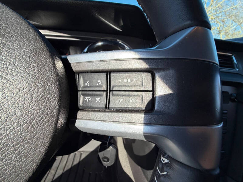 2014 Ford Mustang V6