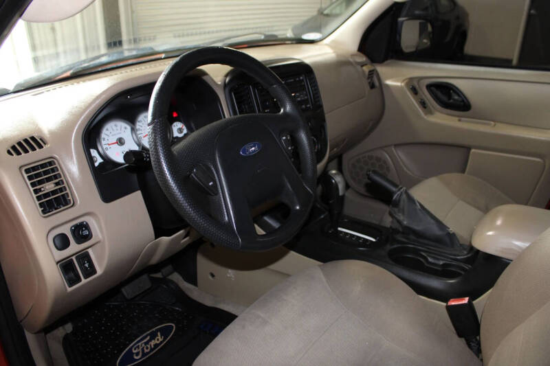 2007 Ford Escape XLS