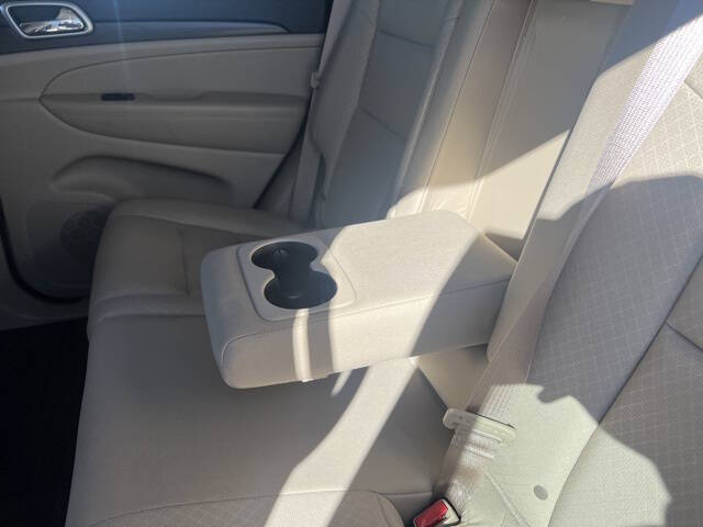 2018 Jeep Grand Cherokee Laredo E