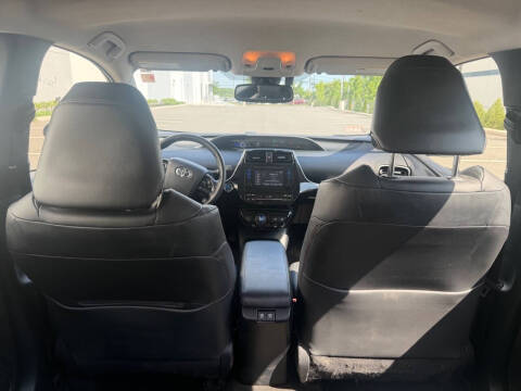 2019 Toyota Prius LE AWD-e