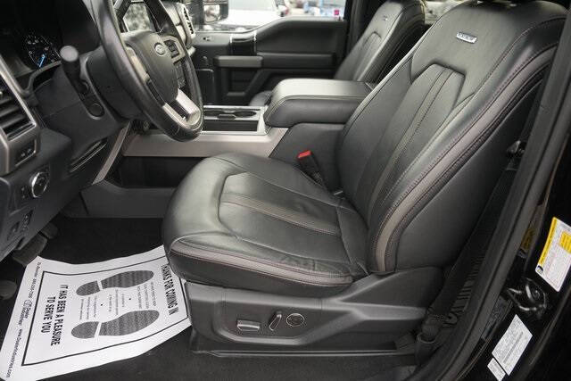 2022 Ford F-450 Super Duty Platinum