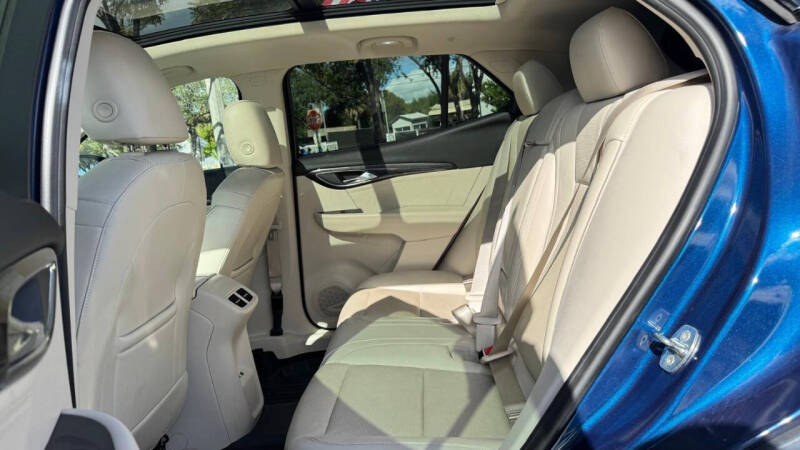 2022 Buick Envision Essence