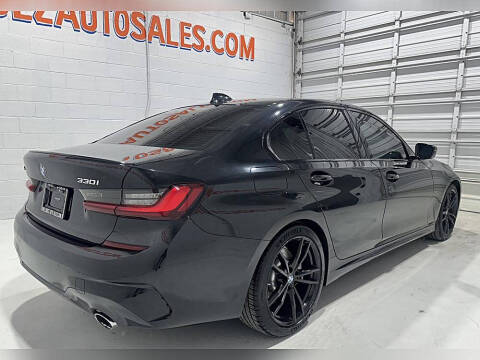 2022 BMW 3 Series 330i