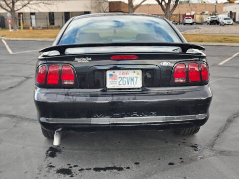 1998 Ford Mustang