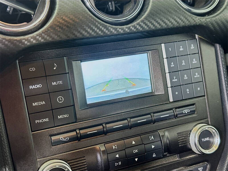 2015 Ford Mustang V6