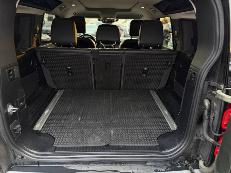 2021 Land Rover Defender 110 S