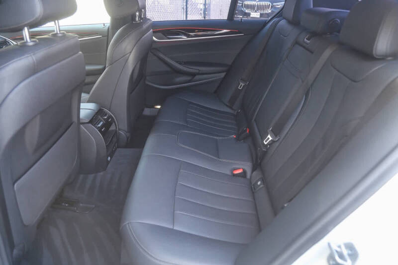 2023 BMW 5 Series 530e