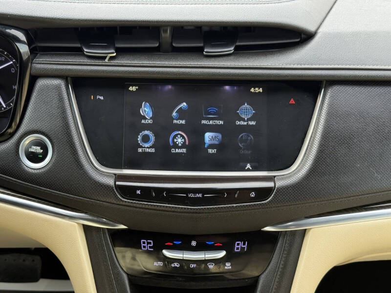 2017 Cadillac XT5
