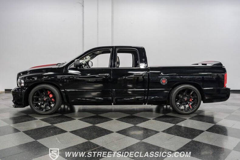2005 Dodge Ram 1500 SRT-10