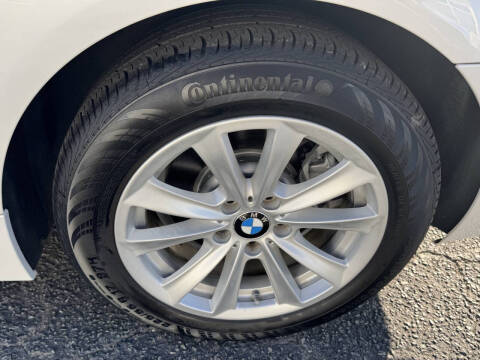 2016 BMW 5 Series 528i