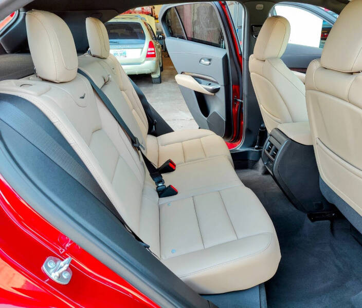 2024 Cadillac XT4 Premium Luxury