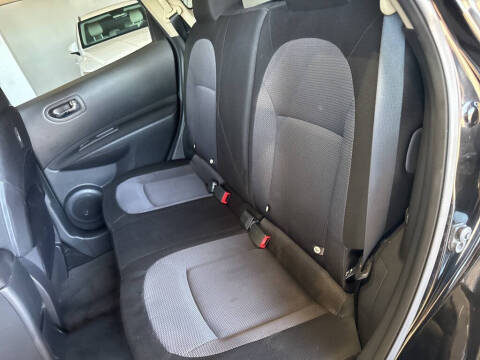 2013 Nissan Rogue SV