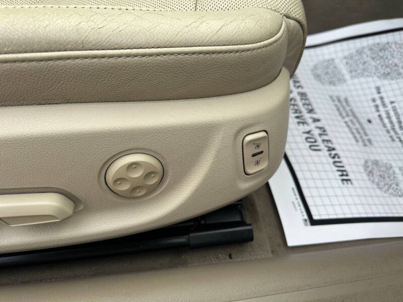 2011 Audi A5 2.0T quattro Premium Plus