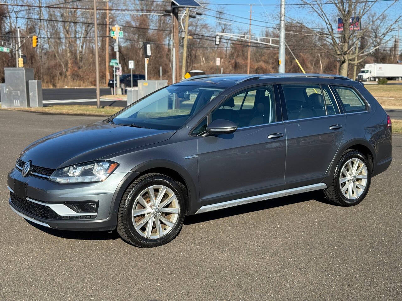 2018 Volkswagen Golf Alltrack for sale at Interboro Motors in Burlington, NJ