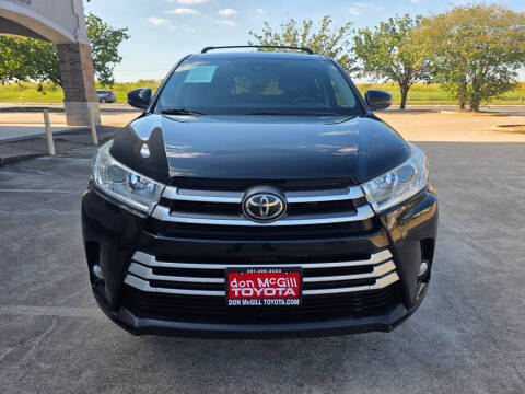 2017 Toyota Highlander LE Plus