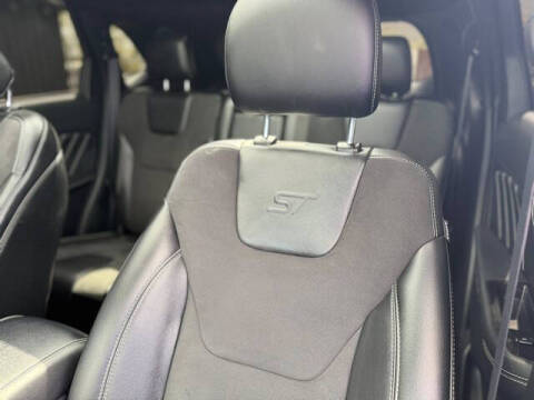 2019 Ford Edge ST