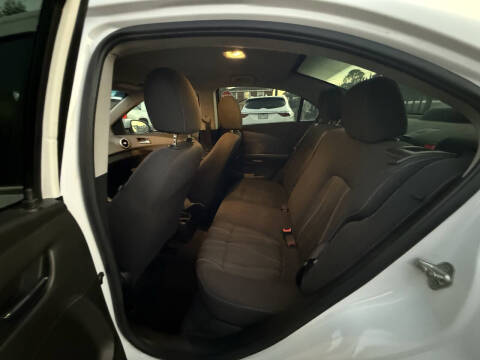 2018 Chevrolet Sonic LT Auto