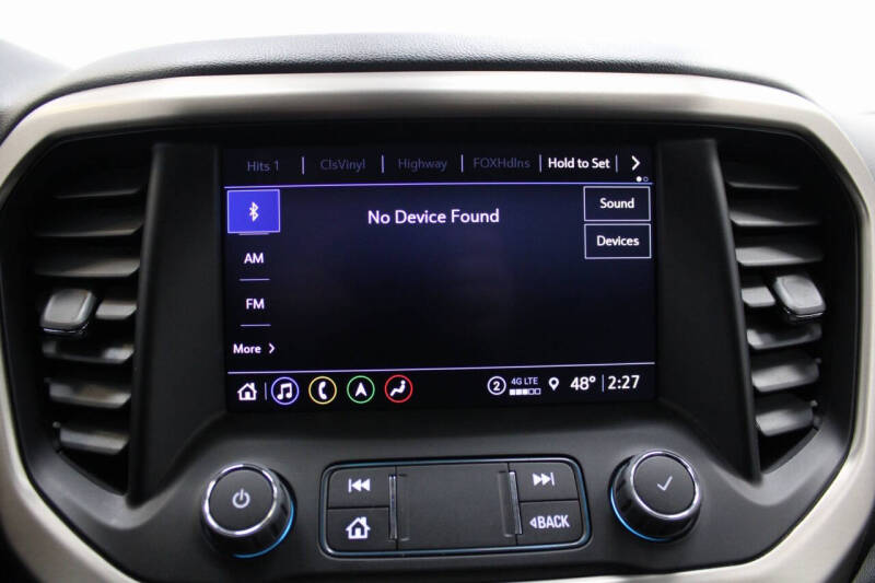 2023 GMC Acadia Denali