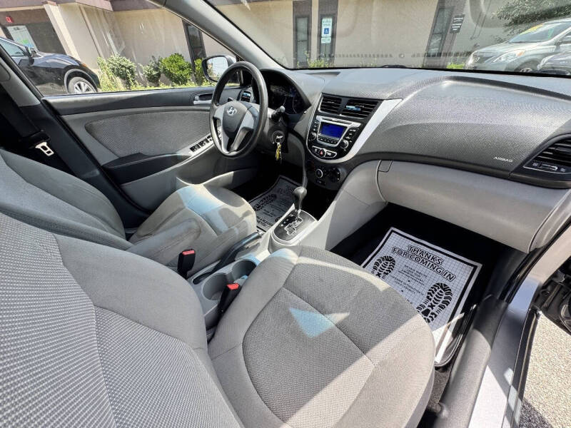 2014 Hyundai Accent GLS