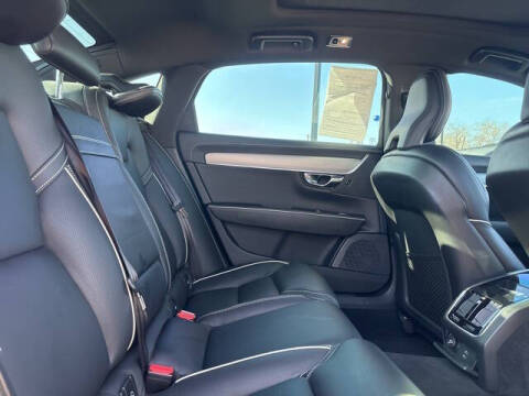 2020 Volvo S90 T6 R-Design